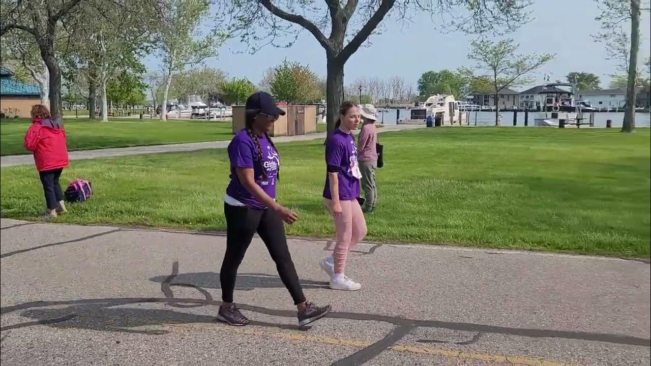 Girls on the run (1) YouTube