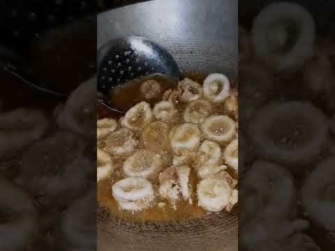 Video: Yuav Ua Li Cas Kib Squid Rings