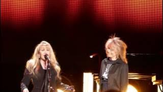 Stevie Nicks - Stop Draggin' My Heart Around (w/Chrissie Hynde) - New York City 12-01-2016