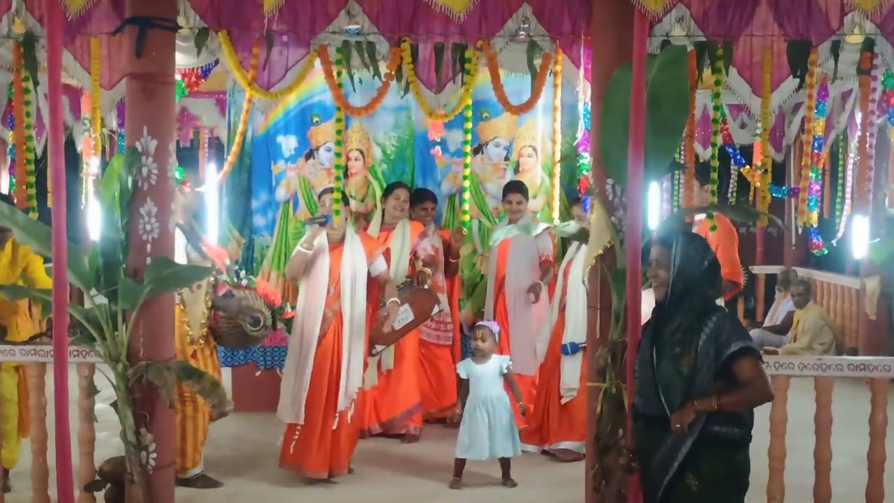 #trendingsong #hitsong #song #popularsong 