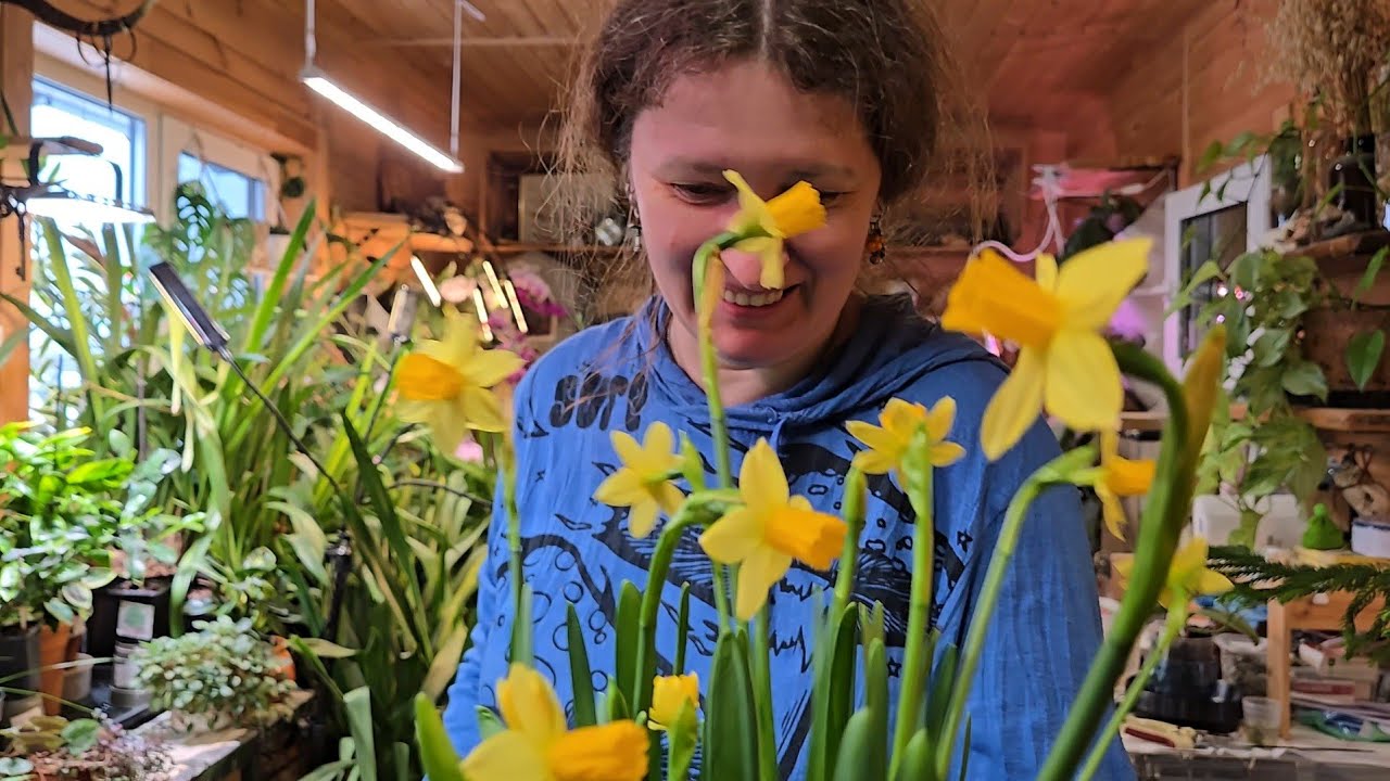 Суетные весенние деньки и подарки к 8 Марта