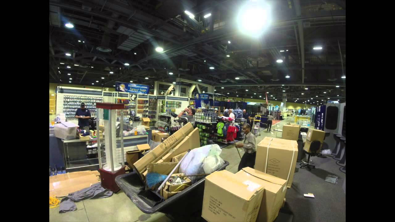 Fishermans Landing Tackle Fred Hall Long Beach Show Setup YouTube