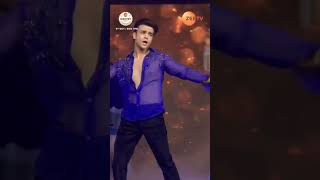 Zee rishtey award me  prachi & ranbir dance kumkum bhagya actors dance