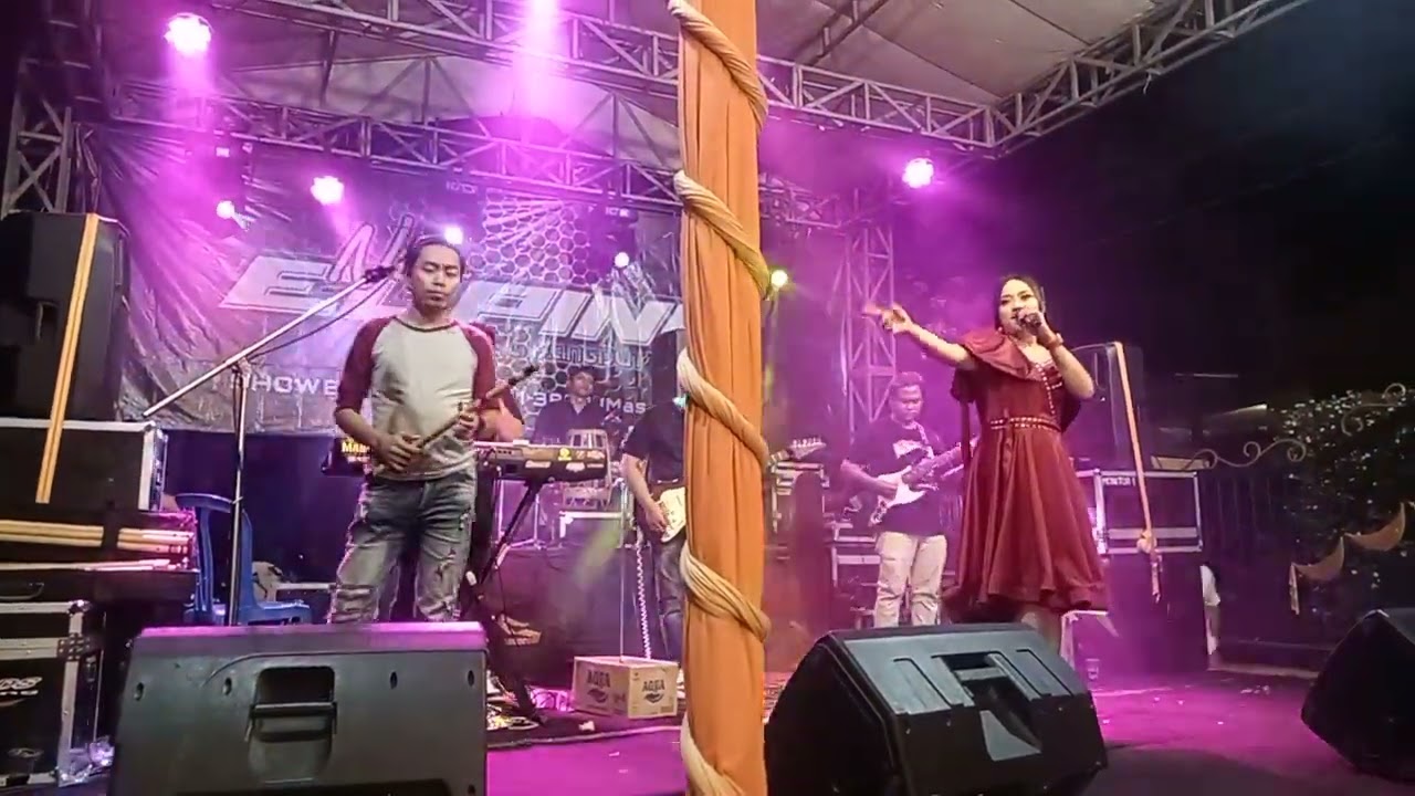new elpino- Siska Valentina - menyesal live tulangan Sidoarjo