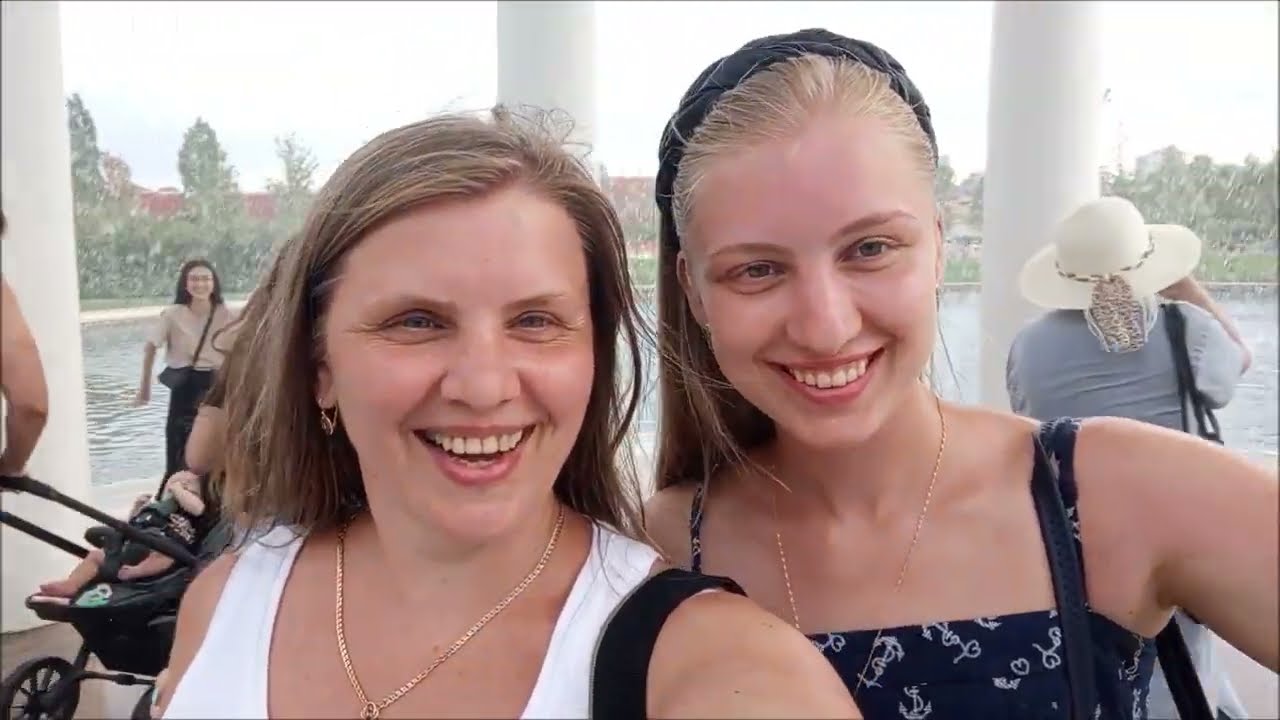 Парк Галицкого! Краснодар! Пространство света и зелени, воздуха и воды! Волшебно!)