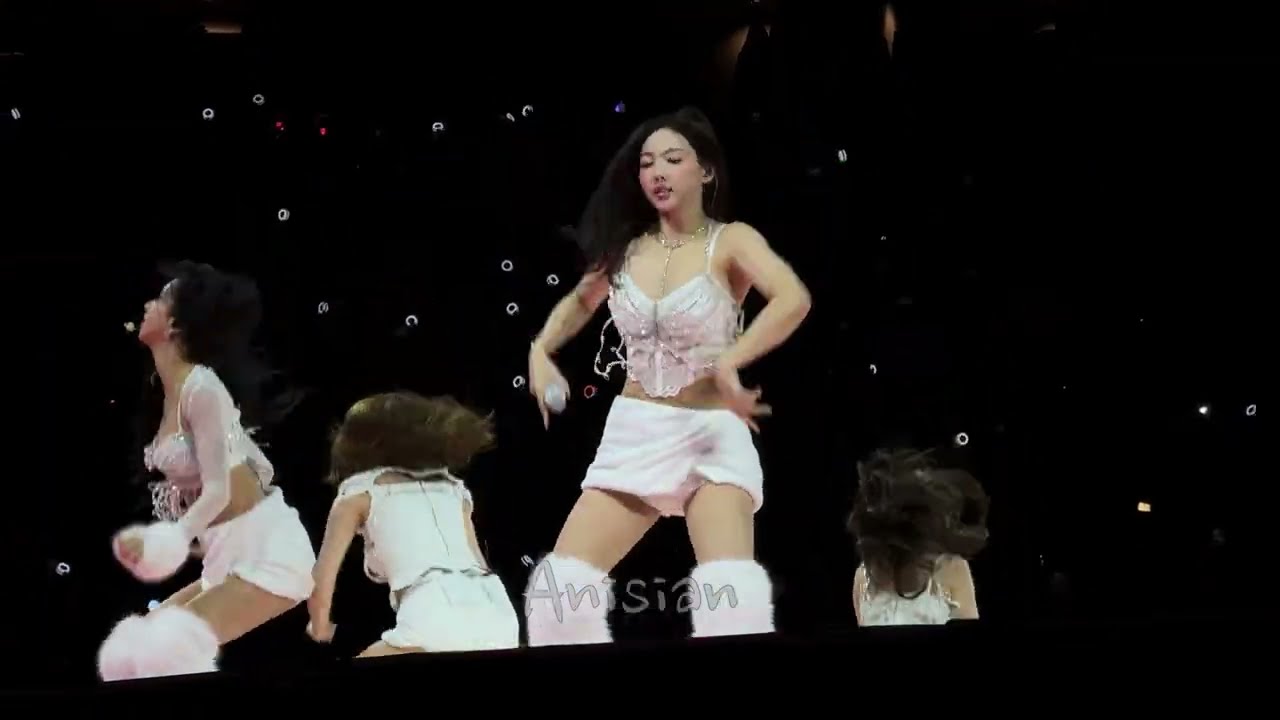 THIS IS FOR TWICE [트와이스] 2026 Fancam in Philly [260224] - YouTube