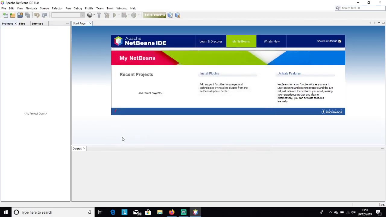 Hello World Java Tutorial in Netbeans - YouTube