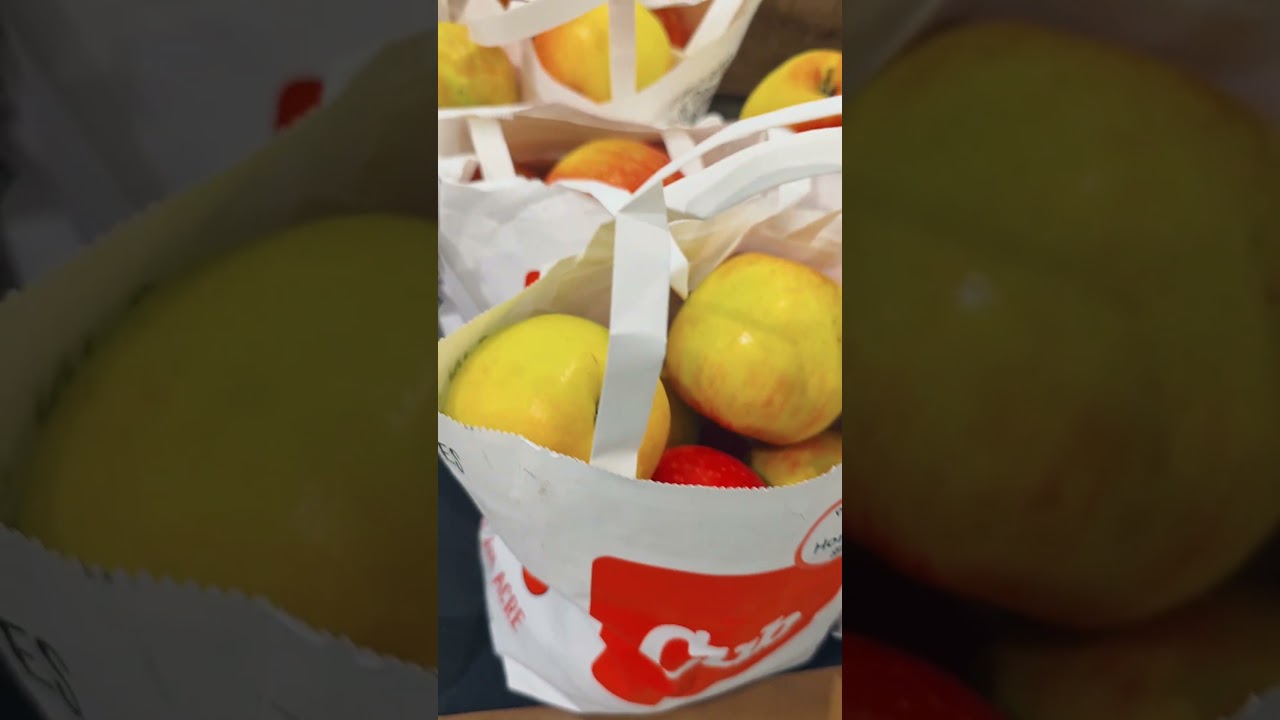 How to Shop Organic Fruit at Grocery Store!