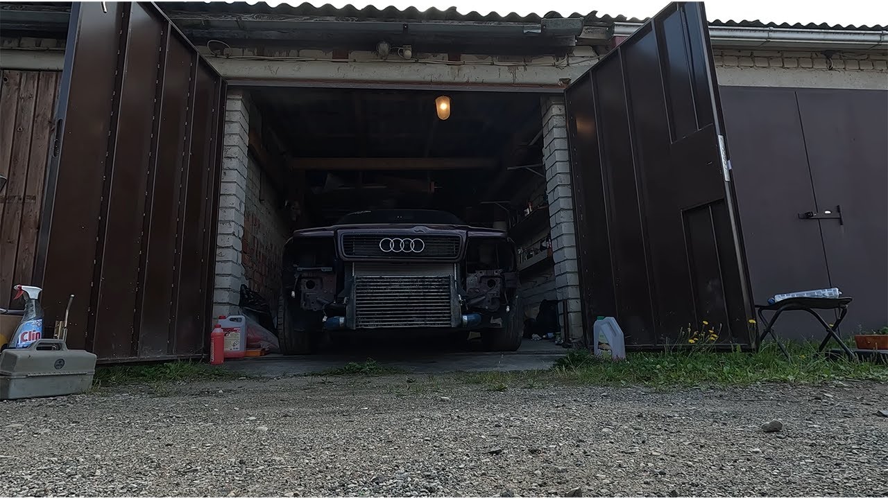 Mēģinam izjaukt B4 lēcu lukturus!