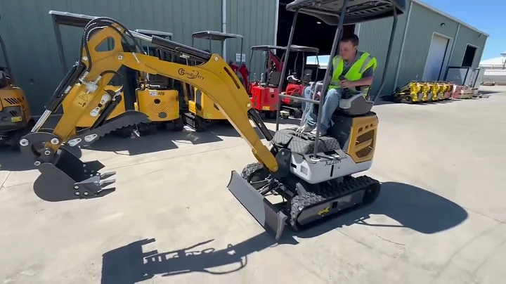 2025 AGT XZ20R Mini-Excavator W/Dozer Blade & Hydraulic Thumb - Fast Bid Auctions