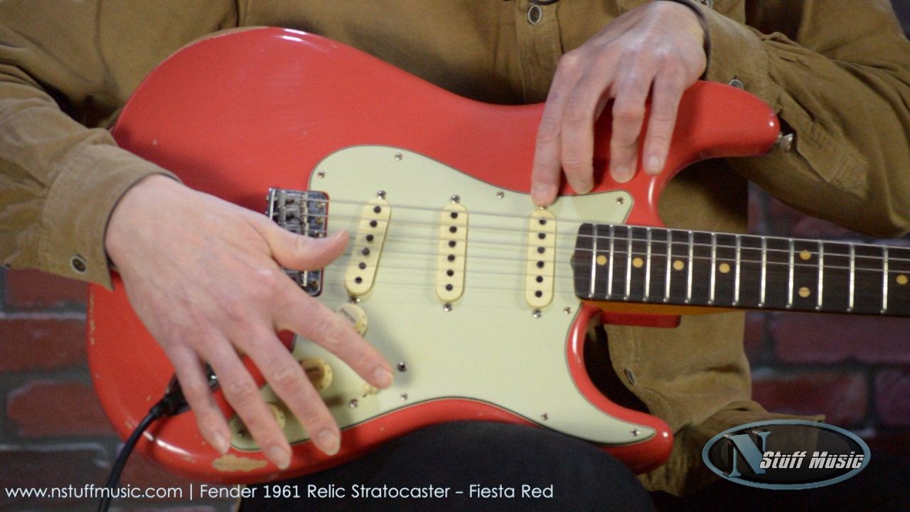 carbón afeitado secuencia Fender 1961 Relic Stratocaster - Fiesta Red - YouTube