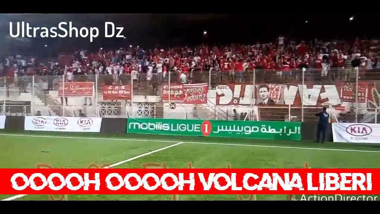 الأداء الخرافي لإغنية -فولكانا ليبيري - من طرف المتعصبون في عمر حمادي