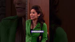 have you SEEN tori's cheekbones?