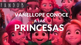Vanellope conoce a las princesas 【FanDoblaje】
HOLAAA
técnicamente este debió haber sido el segundo vídeo del canal, pero bueno, mas vale tarde que nunca. Quiero agradecer a las chicas que me ayudaron con las voces, en ese tiempo no conocía a mucha gente por lo que valore mucho que me quisieran ayudar ¡las quiero un montón!!
a continuación tienen sus redes:
🎔 Vanellope/Cenicienta/Aurora/Moana/Merida/Tiana: H A W K S su servidora!!
🎔 Ana/Ariel/Blanca Nieves: Annie https://www.instagram.com/annietlacoyo/ (es su primera vez haciendo algo que tenga que ver con doblaje, estoy orgullosa aaa!!)
🎔 Jazmin/Rapunzel/Mulan/Bella: Adolescente Feminista https://www.youtube.com/channel/UCjVrn0sxehuS4ERCtRs71Cg
🎔Pocahontas/Elsa: Flev https://www.youtube.com/channel/UC0ygjvSskILoaFblUheSJ-Q Vanellope conoce a las princesas 【FanDoblaje】