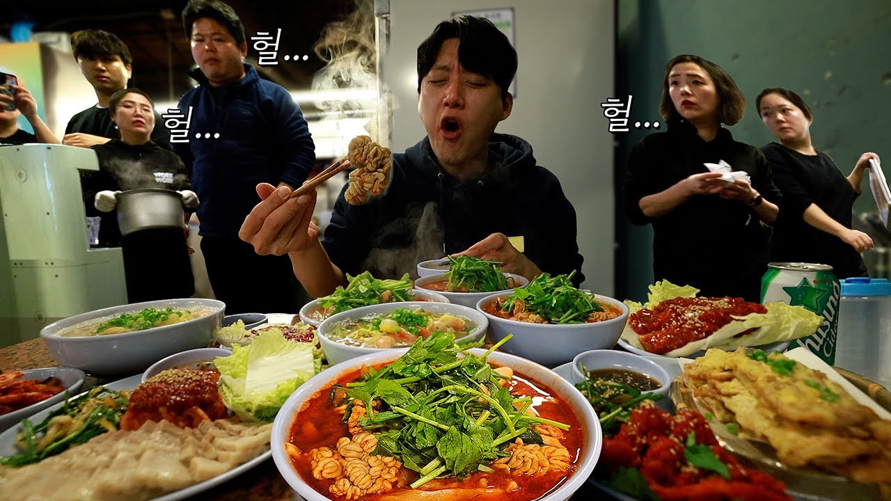 오픈과 동시에 대박난 산더미 알곤이 매운칼국수집 전메뉴 폭풍 먹방!