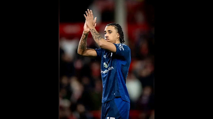 🚨🚨 𝐁𝐑𝐄𝐀𝐊𝐈𝐍𝐆: Leny Yoro has RECOVERED and he STARTS FOR MAN UNITED, says The Athletic! 💣 #football