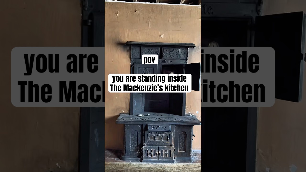 Historic Toronto: At The Mackenzie House 