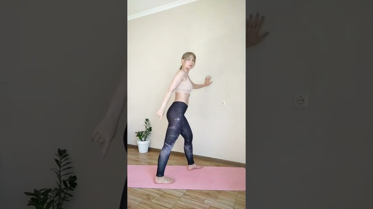 Зарядка от 7 июля, четверг. От стопы до ягодицы. Активация и сила ягодиц.