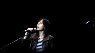 Dolores O'Riordan Human Spirit En Vivo Gran Rex Argentina 21 de Agosto 2007
