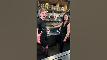 HOW TO POUR THE PERFECT PINT OF GUINNESS!