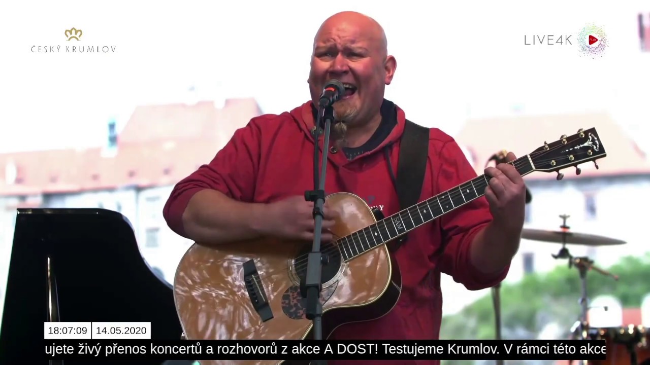 CHLAPI V SOBĚ – Čarodějka – live 2020