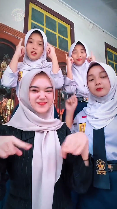 terlena lena #shorts #hijab #joget #cantik #shortvideo