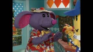 Bananas In Pyjamas - Ep.104 - Holiday Time