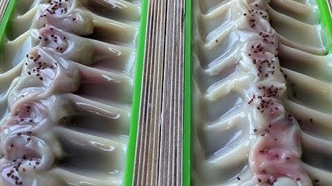 SOAP MAKING: BLACK RASPBERRY VANILLA