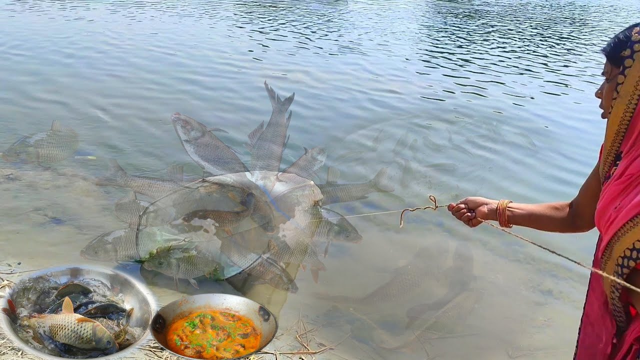 People catching big fish,in river,Underwater fish catching in river,Big swimbait bass fishing really