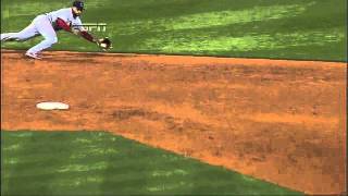 2011/09/18 Furcal's diving stop