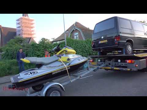 Politie inval in loods met gestolen goederen in Andijk