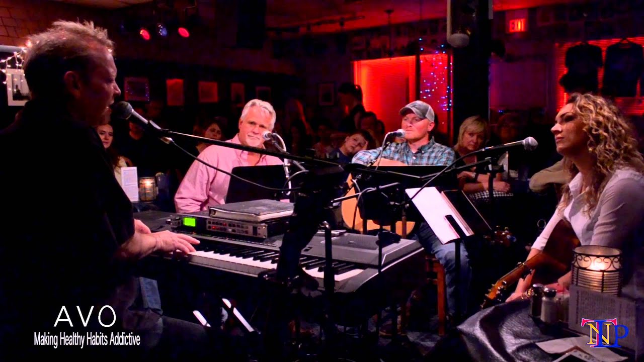 The Nashville Loop - Buddy Hyatt "Lonelyville" Live from "The Bluebird"