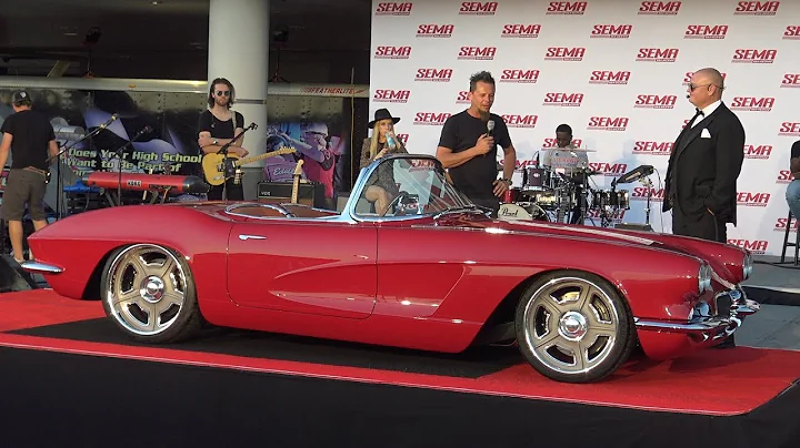 Dave Kindig Reveals his Lingenfelter Powered 1962 Corvette at SEMA 2018.