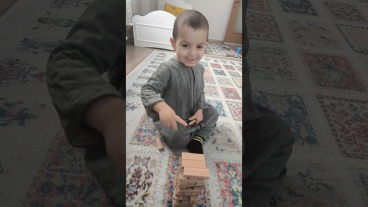 Yağız Adarla Jenga oynuyoruz :D 