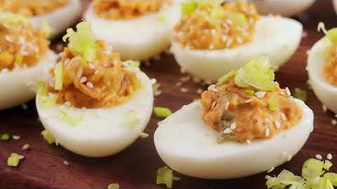 Keto Bacon and Kimchi Deviled Eggs | Best Keto Diet Recipes #6