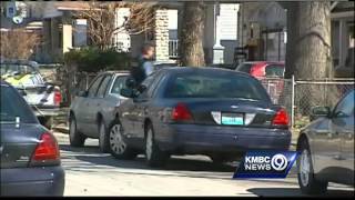 Neighbor: Construction workers helped save wandering tot