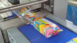 Automatic sponge packing machine
