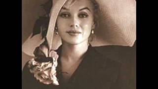 Video thumbnail of "MARILYN MONROE- I ' M THROUGH WITH LOVE"