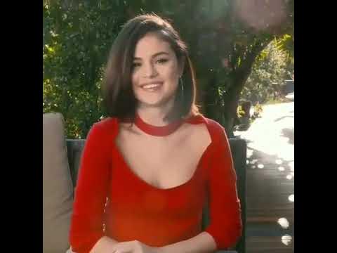 Selena Gomez | 73 questions | Vogue | - YouTube