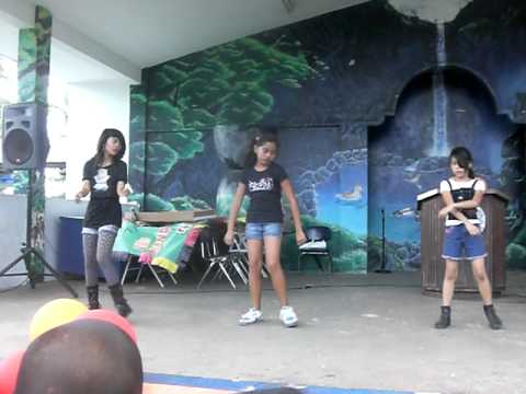 Garapan Elementary School dance-Pretty girl rock Keri hilson  Ft. Kanye west