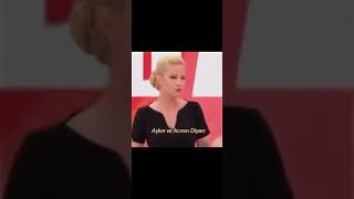 Müge Anlı Sanki 18 Yaşındaki Ergen