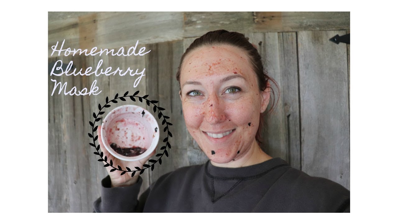 DIY How to Make Your Own Homemade Blueberry Mask
