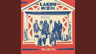 Video thumbnail of "Lakou Mizik - Panama’m Tonbe"