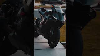 Is the Yamaha R1 a fast bike? #yamaha #r1 #shorts #viral