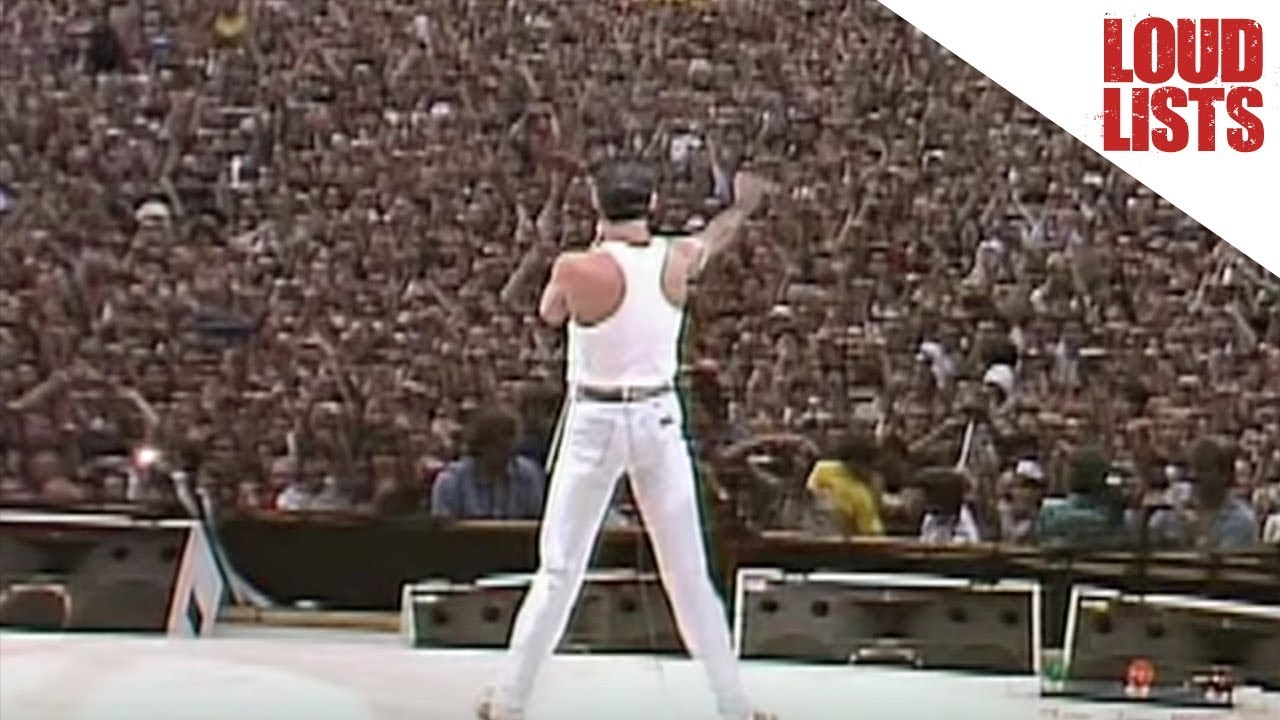 10 Unforgettable Crowd Participation Moments