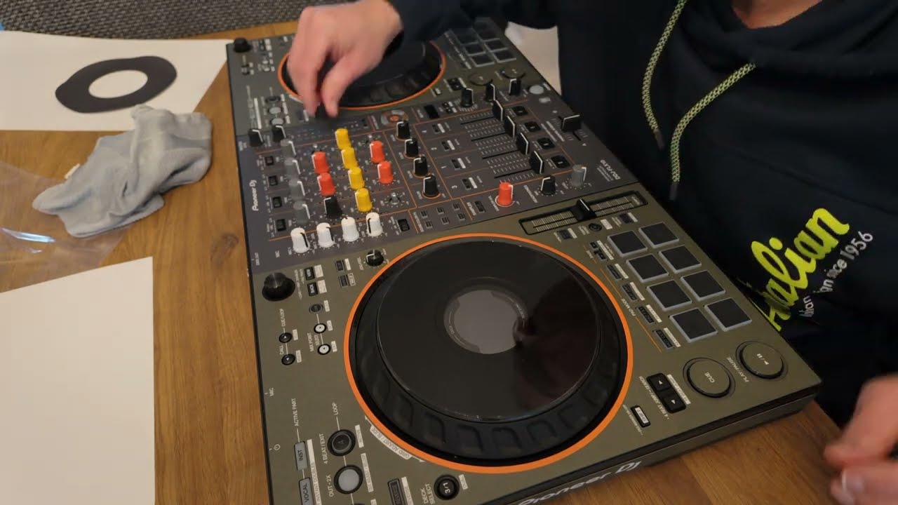 My FLX10 with Doto Design skin