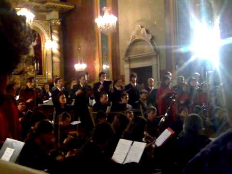 WA MOZART - Requiem: Kyrie