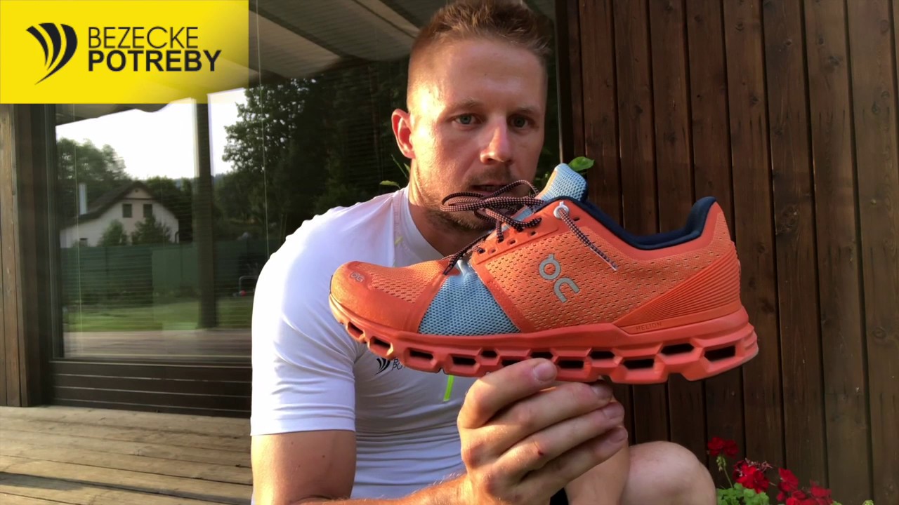 ON Running Cloudstratus TEST - YouTube