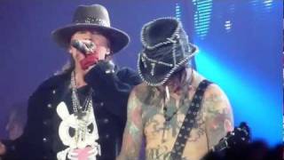 Guns N' Roses Don't Cry @The Forum, Inglewood, CA, USA on December 21, 2011