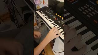 I play the random music #shorts #piano